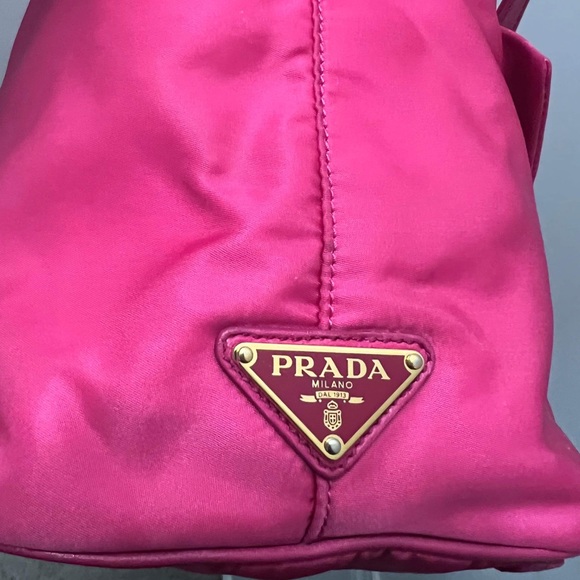 AUTHENTIC PRADA TWOWAY SLING BAG - Picture 7 of 16